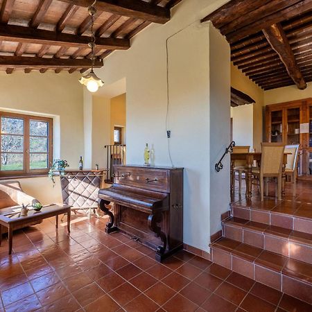 מונטלצ'ינו Agriturismo Fraschetta מראה חיצוני תמונה