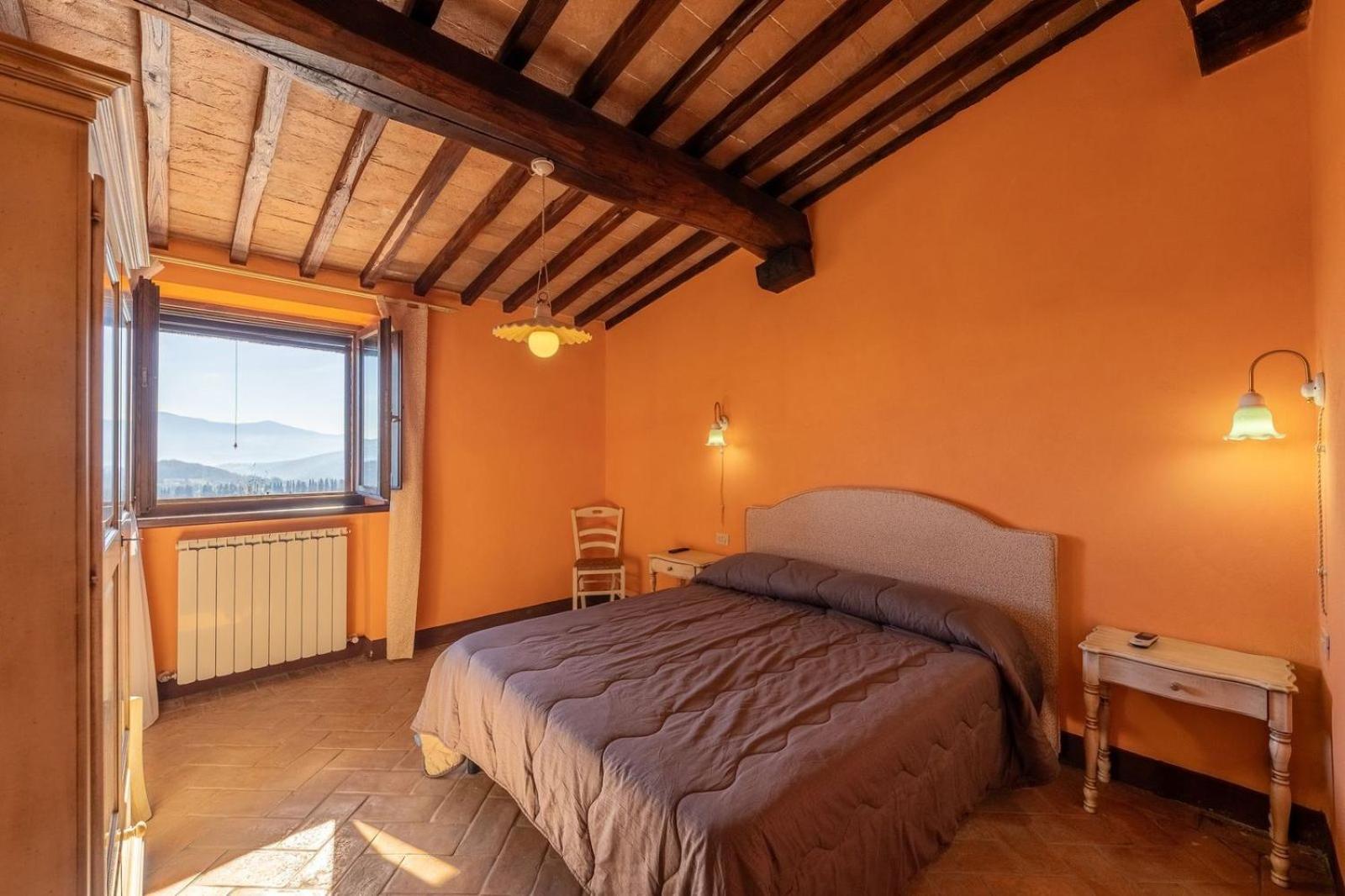 מונטלצ'ינו Agriturismo Fraschetta מראה חיצוני תמונה
