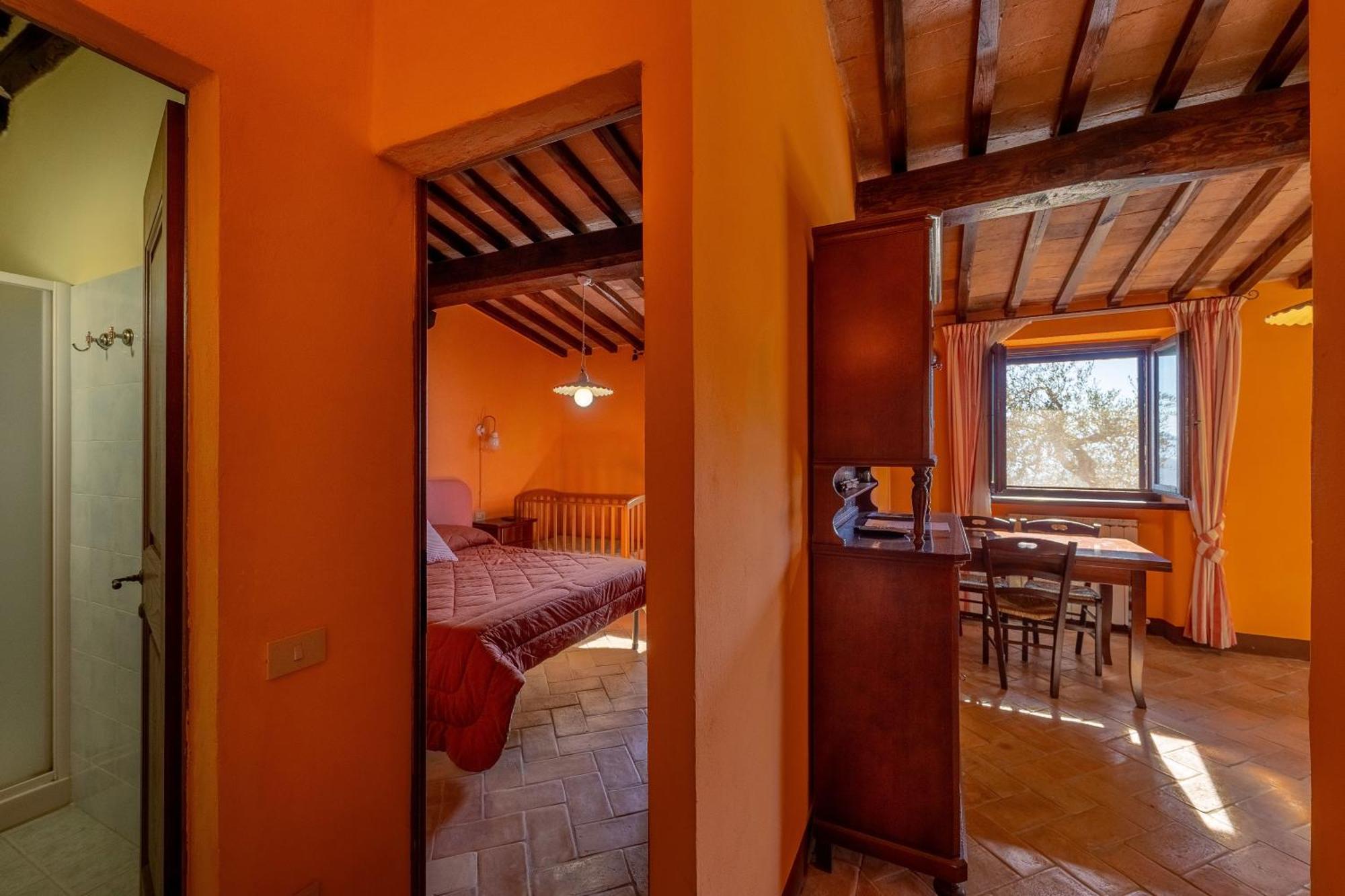 מונטלצ'ינו Agriturismo Fraschetta מראה חיצוני תמונה